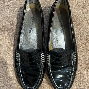 Black patent leather sperry top-siders
